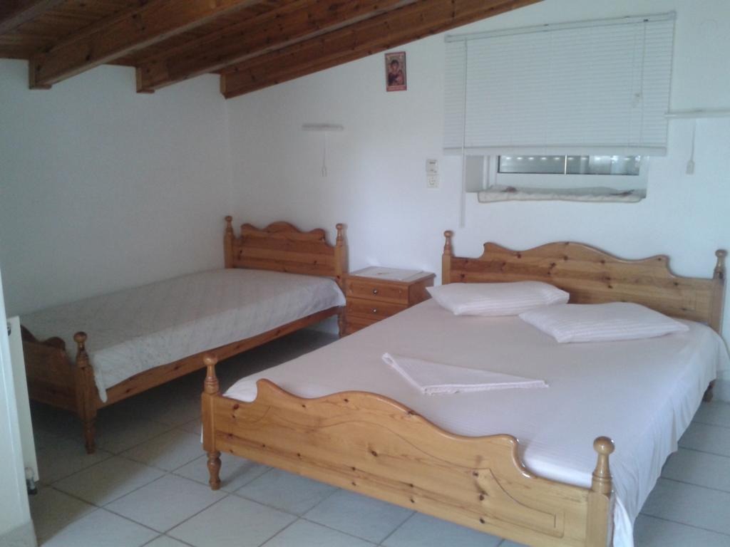 Appartement Efterpi Aggeli à Loutrópolis Thermís Chambre photo